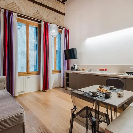 Dimora Capuleti Apartman *